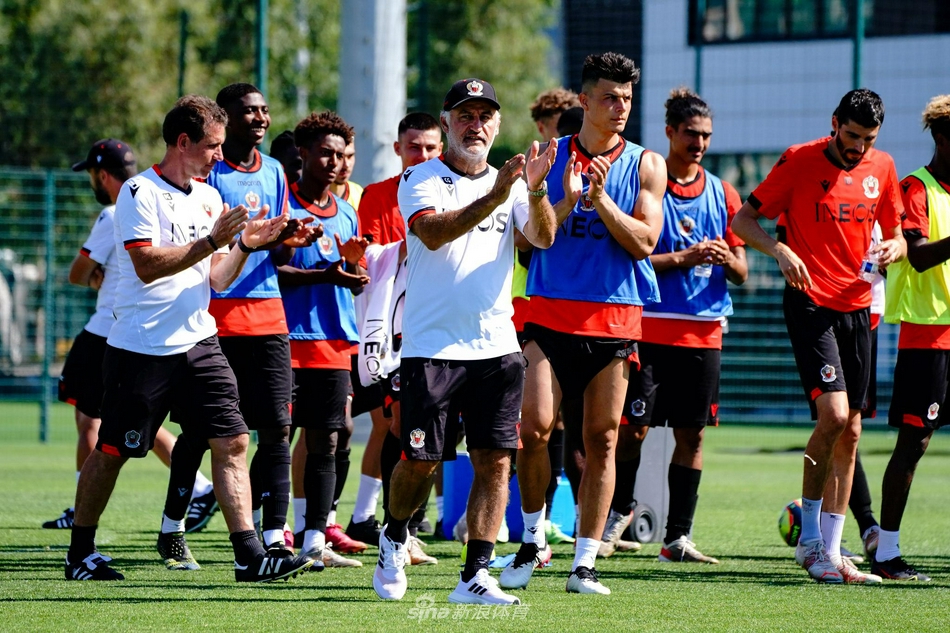 关于转折点！圣安东尼奥马刺再遭质疑，法甲集结日攻防权衡，媒体盛赞，轮换策略成焦点的信息-金年会体育